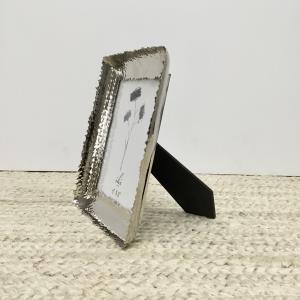 SILVER HAMMERED & WAVY SS PHOTO FRAME    8 x 10